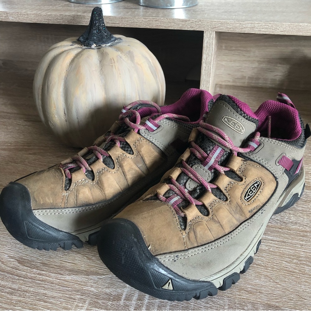 KEEN Dry Waterproof Hiking Low Top Boots Shoes 8